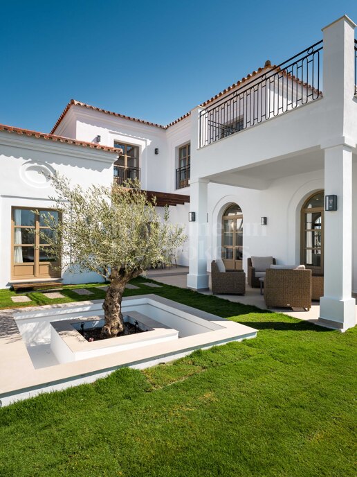 Villa Montilla - Brand New Modern 4 bed villa with sea views Estepona