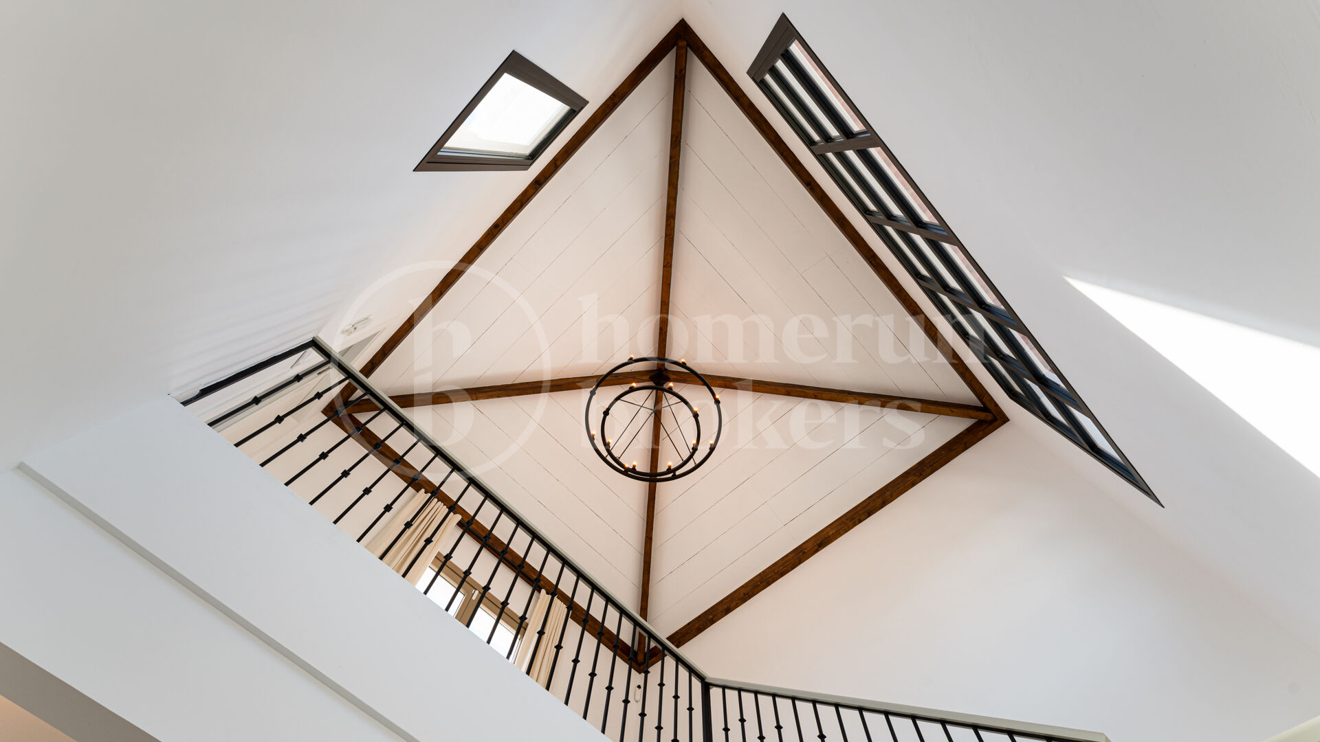 Villa Montilla - Brand New Modern villa with sea views Estepona