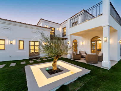 Villa Montilla - Brand New Modern villa with sea views Estepona