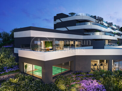 A Serene Oasis - Luxury Living in Estepona