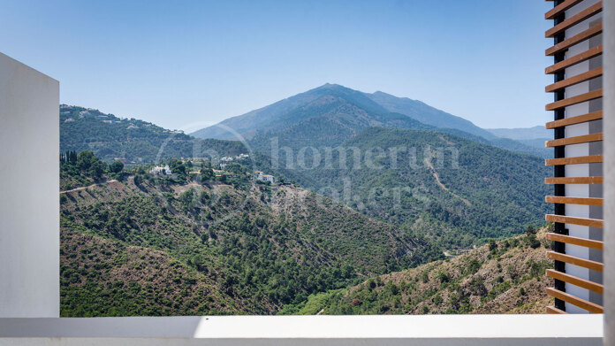 Penthouse Skyline - Views in Real de la Quinta