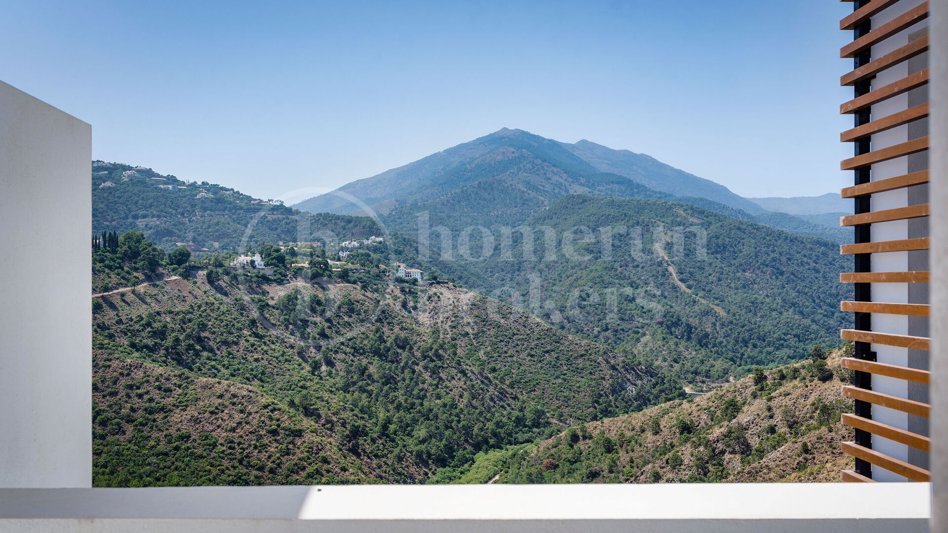 Penthouse Skyline - Views in Real de la Quinta