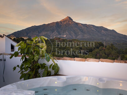 Casa Rochelle - Beautiful Townhouse located in Aloha, Nueva Andalucia