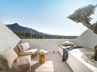 Casa Rochelle - Beautiful Townhouse located in Aloha, Nueva Andalucia