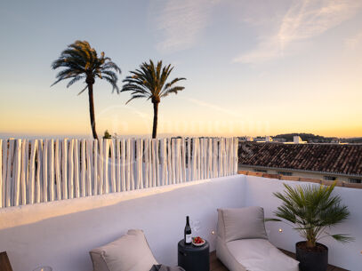Casa Rochelle - Beautiful Townhouse located in Aloha, Nueva Andalucia