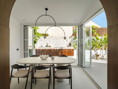 Casa Rochelle - Beautiful Townhouse located in Aloha, Nueva Andalucia