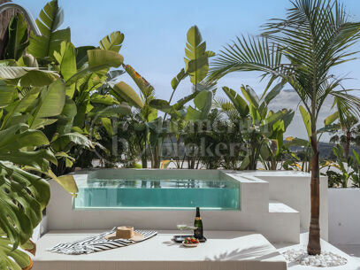 Casa Rochelle - Beautiful Townhouse located in Aloha, Nueva Andalucia
