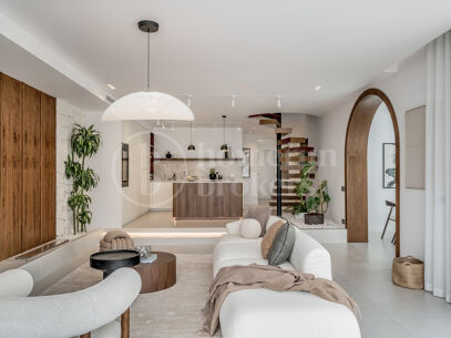 Casa Rochelle - Beautiful Townhouse located in Aloha, Nueva Andalucia
