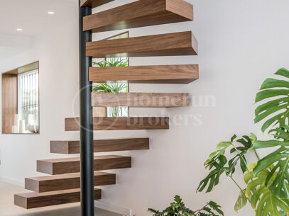 Casa Rochelle - Beautiful Townhouse located in Aloha, Nueva Andalucia