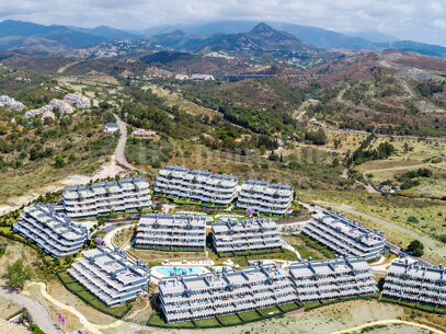 A Serene Oasis - Luxury Living in Estepona