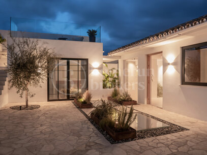 Villa Ama - Renovated Villa in the Lower part Nueva Andalucia