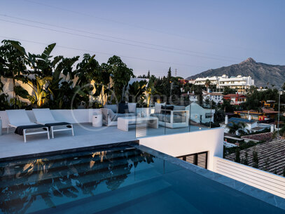 Villa Ama - Renovated Villa in the Lower part Nueva Andalucia