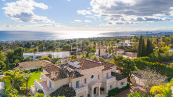 Villa La Joya - Classic Mediterranean Villa located in Sierra Blanca