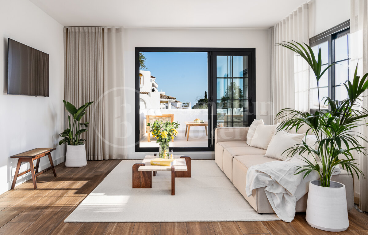 ��ä����Գ��� Aldea Blanca, Nueva Andalucia
