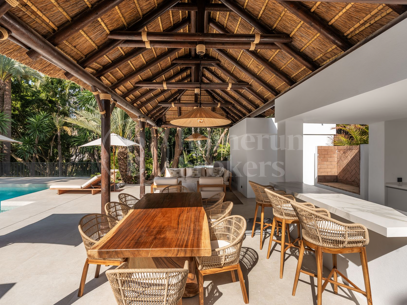 Casa Las Palmeras - Renoverad Villa i Las Brisas, Nueva Andalucia