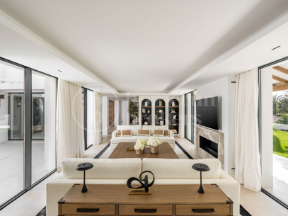 Casa Las Palmeras - Renoverad Villa i Las Brisas, Nueva Andalucia