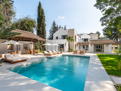 Casa Las Palmeras - Renoverad Villa i Las Brisas, Nueva Andalucia