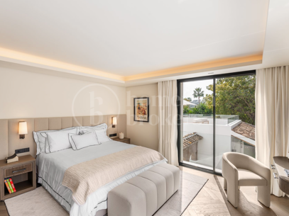 Casa Las Palmeras - Renoverad Villa i Las Brisas, Nueva Andalucia