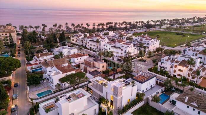 Villa Los Angeles 184 - A Modern Gem Located Beachside Cortijo Blanco