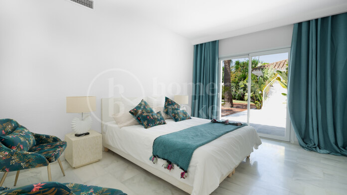 Villa Caribe - One Level Villa located Beachside Marbesa, East Marbella