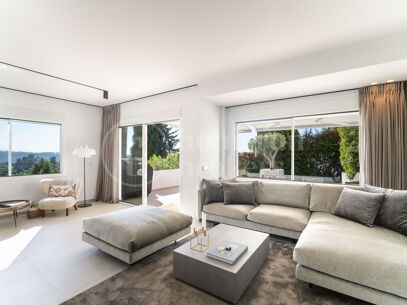 La Colina 18 - Renovated Townhouse in Aloha, Nueva Andalucia