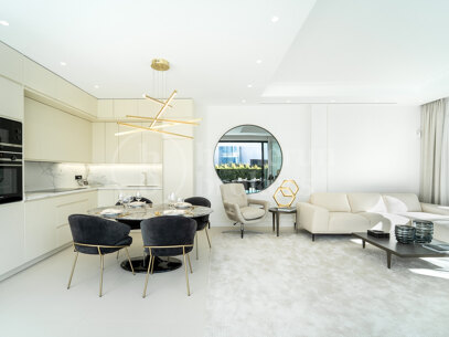 Modern villas located in Rio Verde, Golden Mile, just 100 m from the beach!