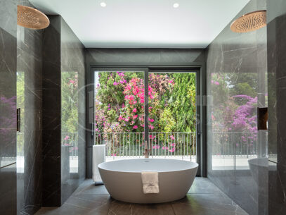 Las Fuentes - Fabulous Mansion located in the outskirts of Marbella, Rocio de Nagueles