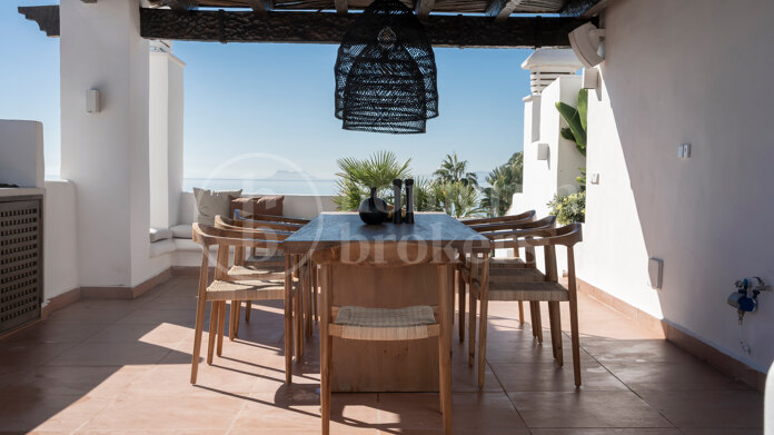 Alcazaba Penthouse - Renovated Penthouse in Alcazaba Beach, Estepona