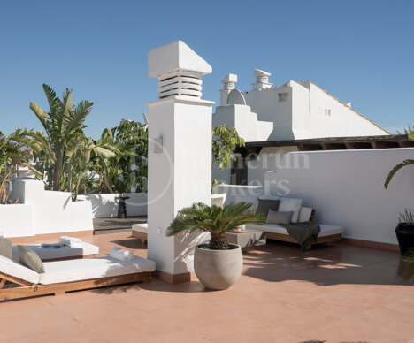 Alcazaba Penthouse - Renovated Penthouse in Alcazaba Beach, Estepona