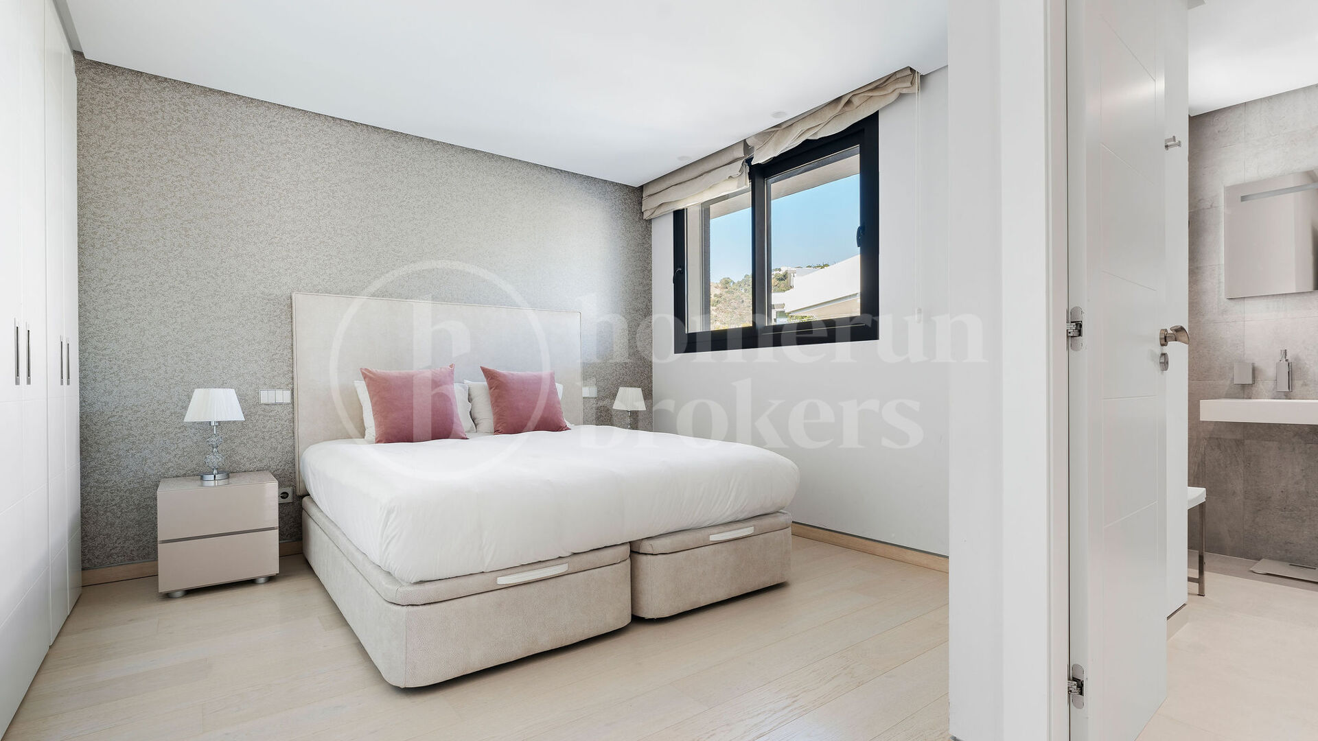 Villa Lea - Contemporary Villa in Lomas de La Quinta