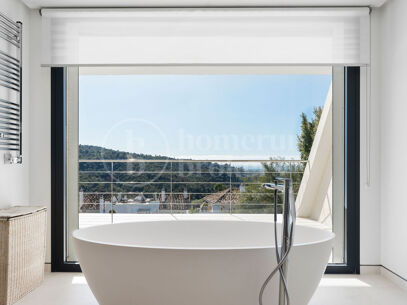 Villa Lea - Contemporary Villa in Lomas de La Quinta