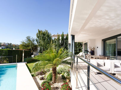 Villa Lea - Contemporary Villa in Lomas de La Quinta