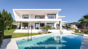 Villa Lea - Contemporary Villa in Lomas de La Quinta