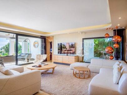 Villa Clara - Renovated Villa Located in Sierra Blanca - Marbella Golden Mile