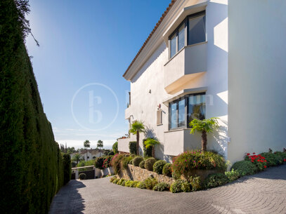 Villa Clara - Renovated Villa Located in Sierra Blanca - Marbella Golden Mile
