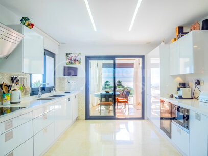 Villa Clara - Renovated Villa Located in Sierra Blanca - Marbella Golden Mile