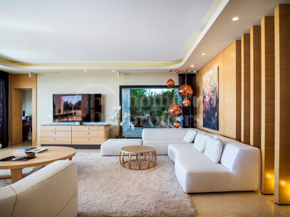 Villa Clara - Renovated Villa Located in Sierra Blanca - Marbella Golden Mile