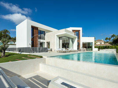 Villa Imagine – Exklusiv golfvilla i första linjen i Las Brisas