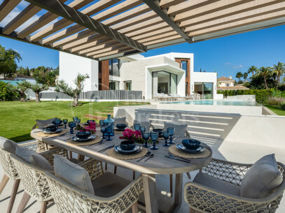 Villa Imagine – Exklusiv golfvilla i första linjen i Las Brisas