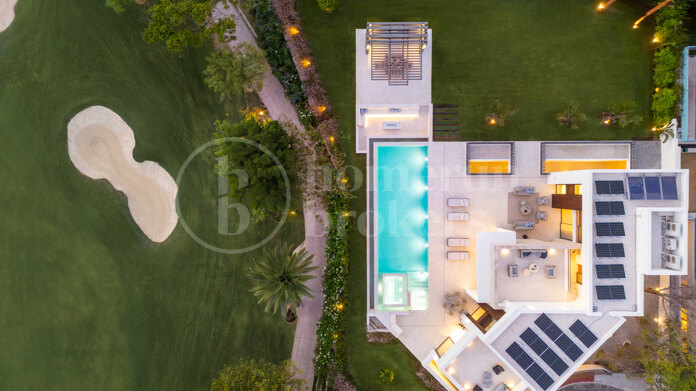 Villa Imagine - Exquisite Frontline Golf Villa in Las Brisas