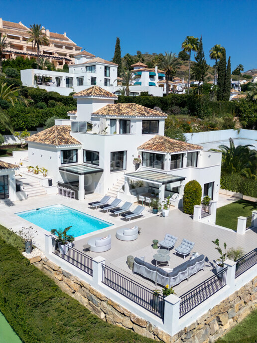 Villa Seraphina - Family Villa with Mountain and Sea Views!