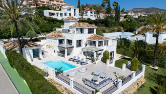 Villa Seraphina - Family Villa with Mountain and Sea Views!