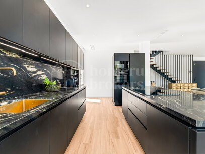 Villa Lipto - Modern Villa Walking distance to San Pedro Beach