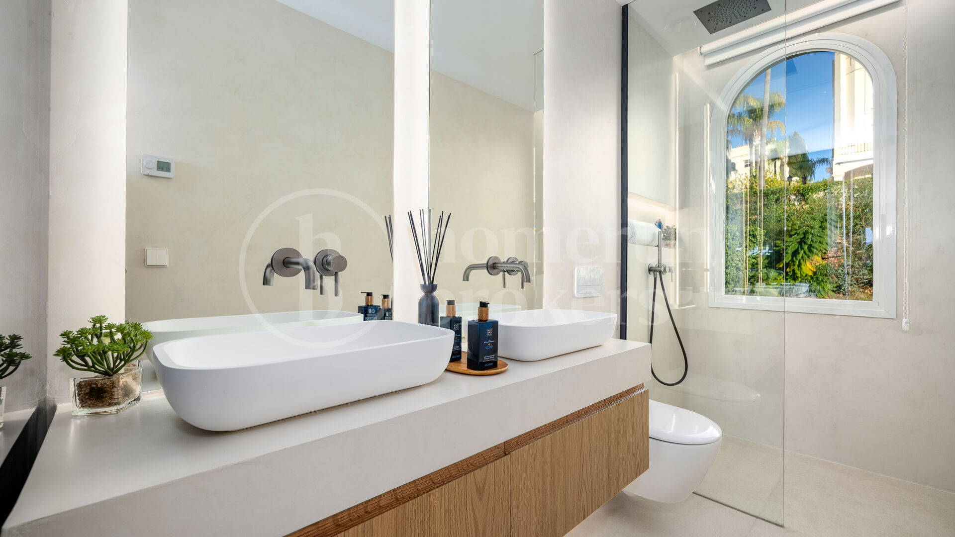 Maison Bohème - Luxury Duplex Penthouse