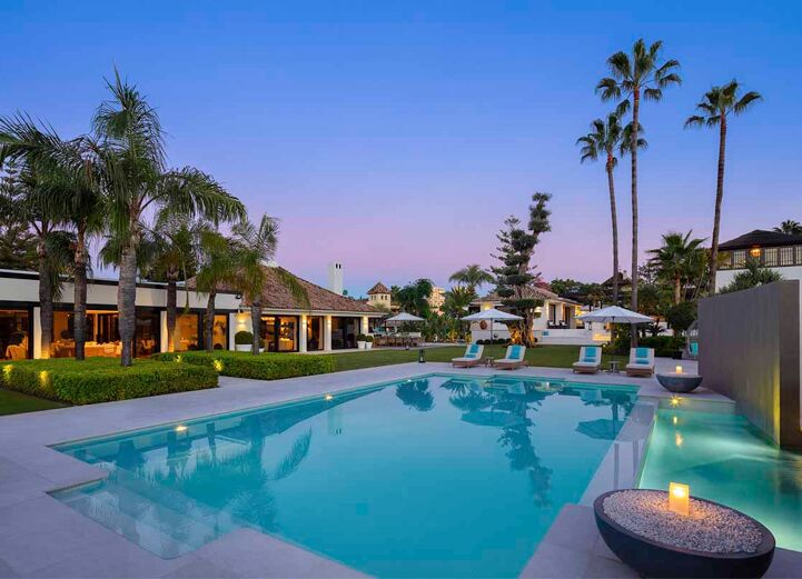 Luxury Villa For Sale In Nueva Andalucia