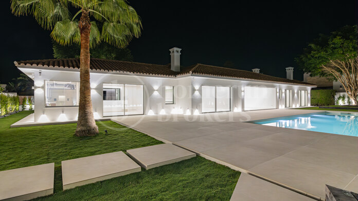 Villa Encanto - Elegant Frontline Golf Villa