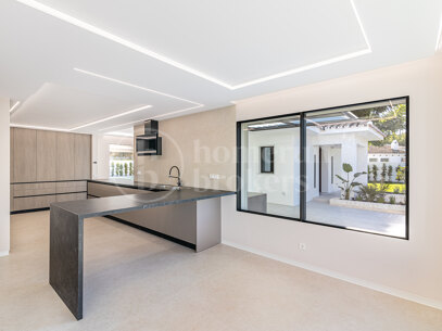 Villa Encanto - Elegant Villa Utmed Golfbanan