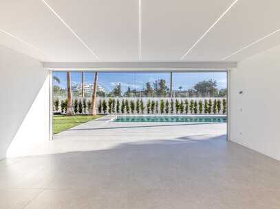 Villa Encanto - Elegant Villa Utmed Golfbanan
