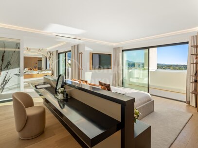 Penthouse Maison Montaigne - Los Belvederes