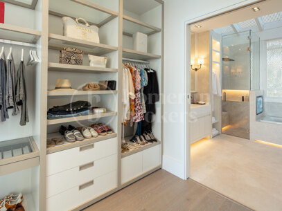 Penthouse Papaya - Duplex in Puente Romano